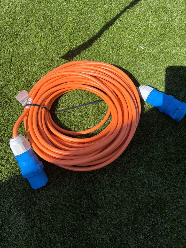 🟠 16A Heavy-Duty Orange Extension Lead – Industrial Plugs