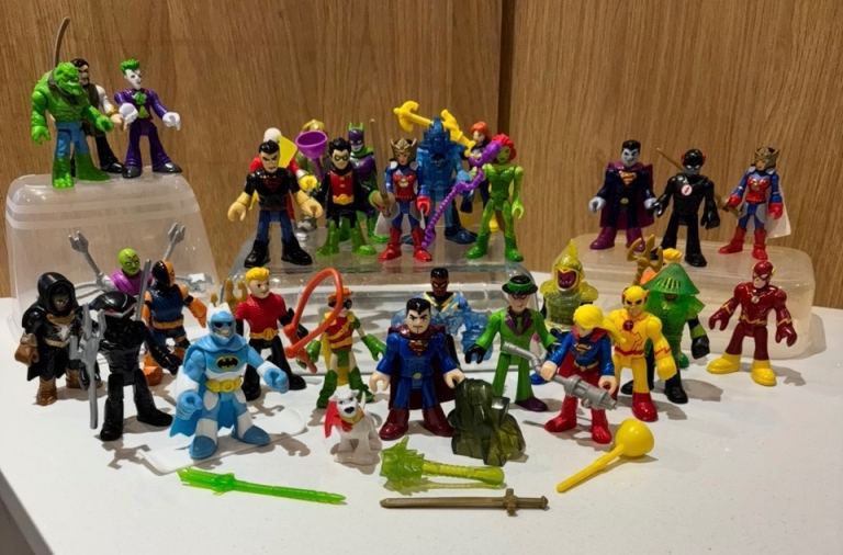 DC Super Friends Imaginext Figures Lot - Batman, Superman, Joker, Flash + Accessories (25 Pcs)