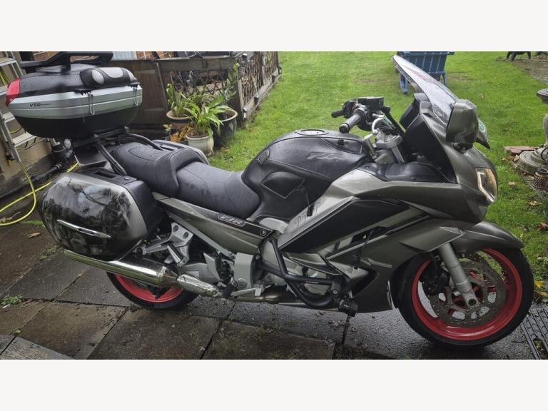 YAMAHA FJR1300 2013