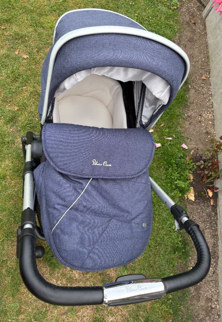 Silver Cross 2 in 1 Pram/Pushchair – Navy Blue, Fantastic Condition