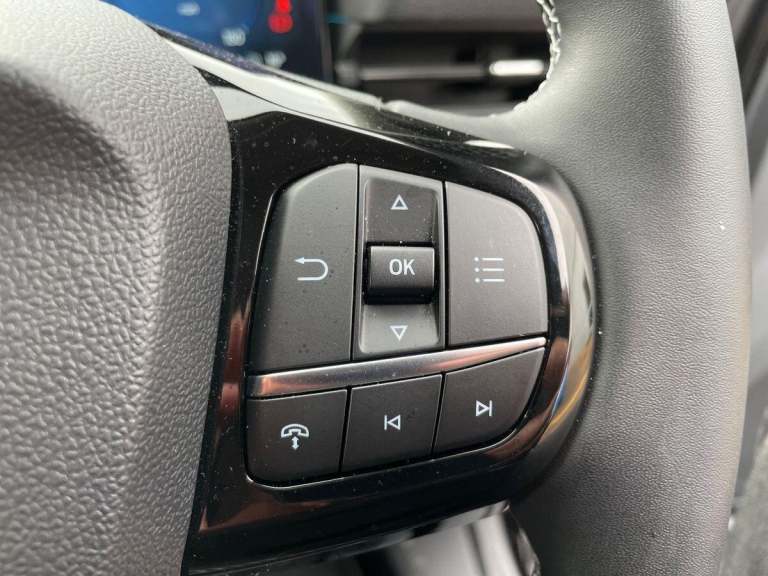 2024 Ford Puma 1.0 EcoBoost Hybrid mHEV Titanium 5dr HATCHBACK PETROL Manual