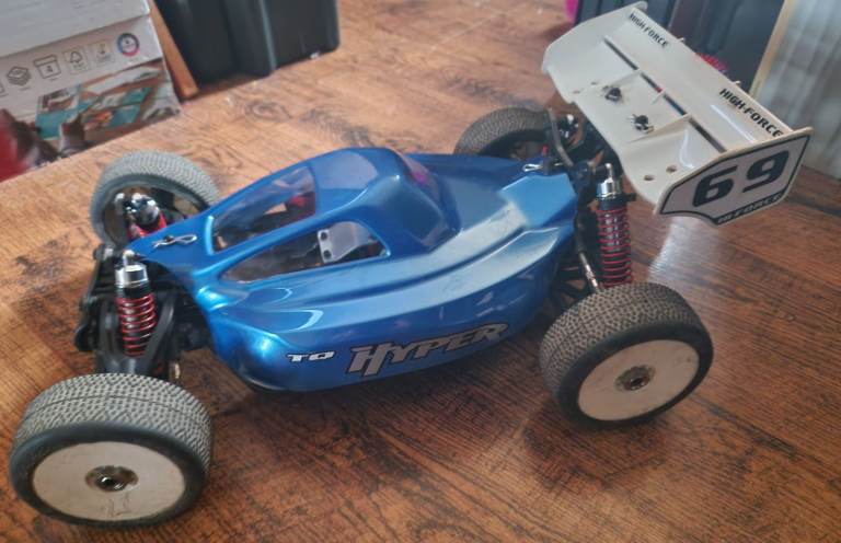 thunder tiger eb4 s2 brushless converted roller rc car