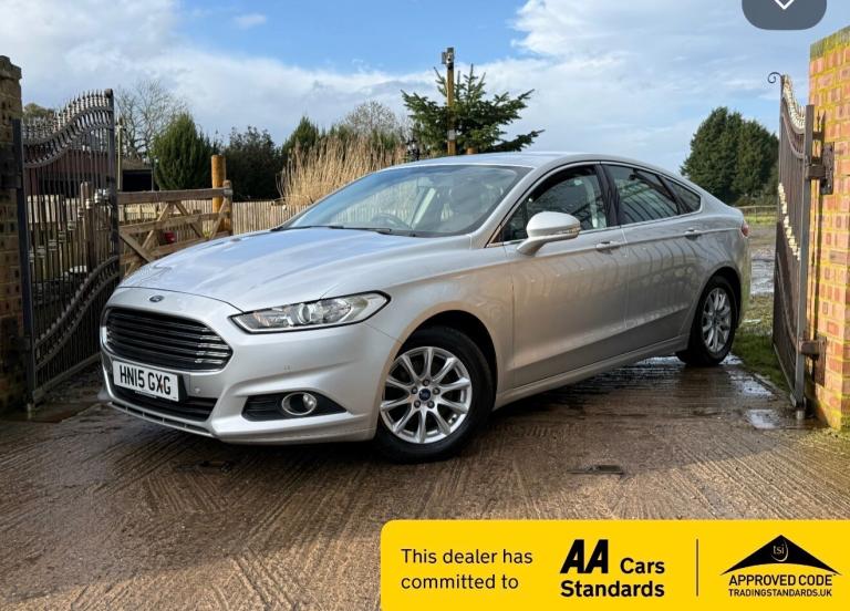 2015 Ford Mondeo 1.6 TDCi ECONETIC ZETEC 5DR 127K (SILVER) F.S.H NAV AA APPROVED  HATCHBACK Diese...