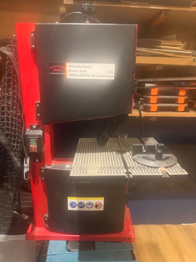 Dirty Pro Tools A346 Wood Bandsaw – Good Condition