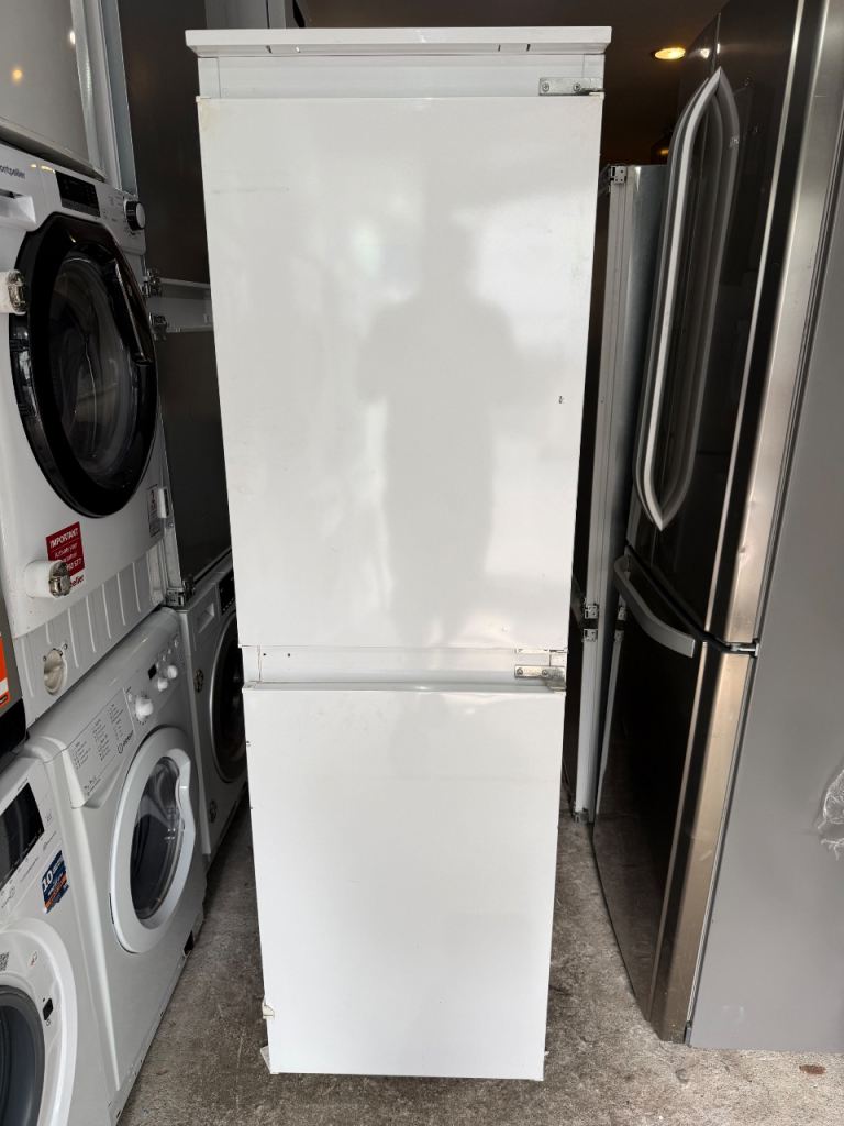 Indesit 50/50 White Colour Integrated Fridge Freezer With Free Delivery 🚚 