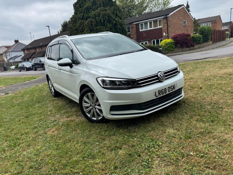 VOLKSWAGEN TOURAN BlueMotion Tech SEL 2018