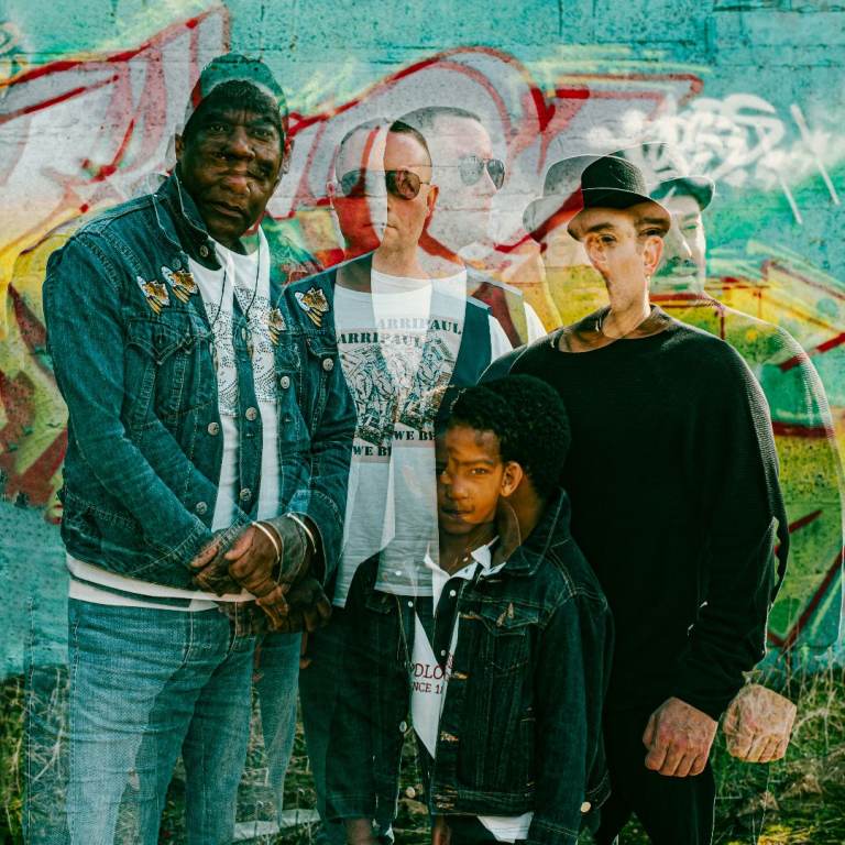 VERSATILE DRUMMER WANTED 4 GIGING BAND ROCK POP REGGAE SOUL BLUES COVERS & ORIGINALS