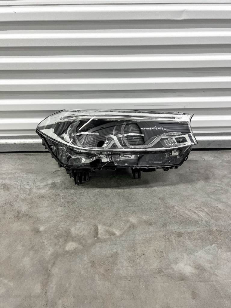 GENUINE BMW 6 Series G32 LED Adaptive Headlight 2017-2020 Driver side