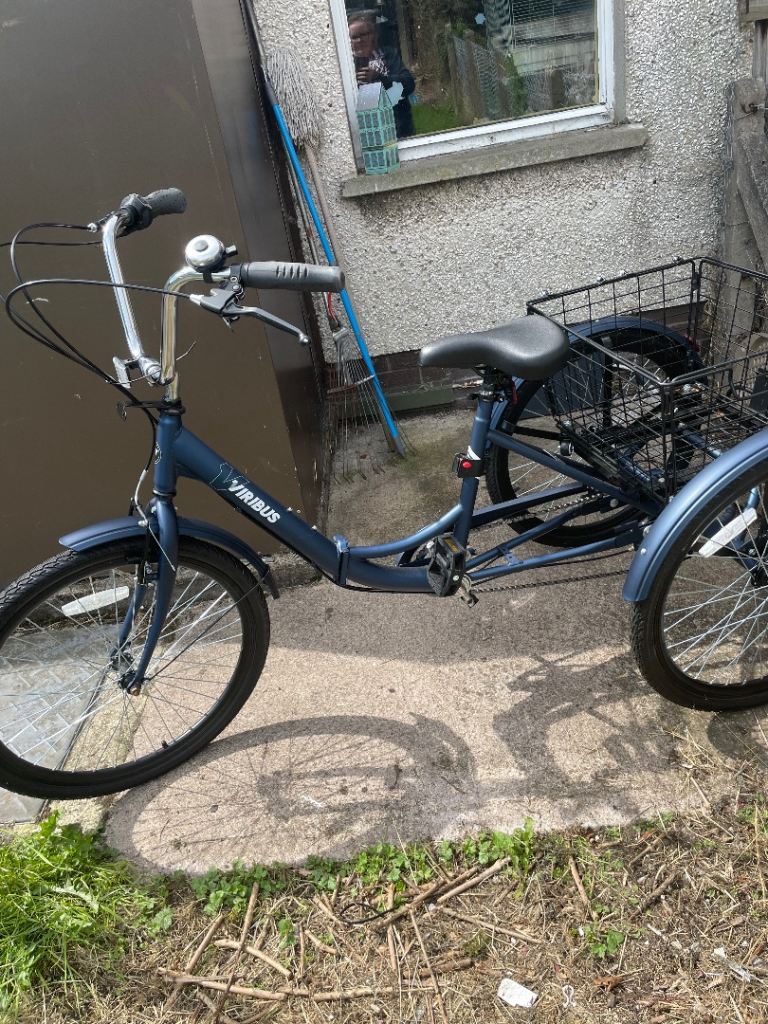 Viribus Adult folding Tricycle with Basket – Blue, Good Condition