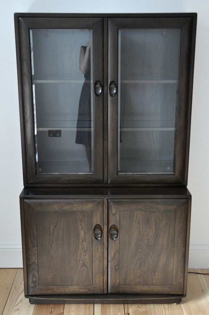 Vintage Retro 60's style Mid Century Ercol Windsor display cabinet / shelving unit