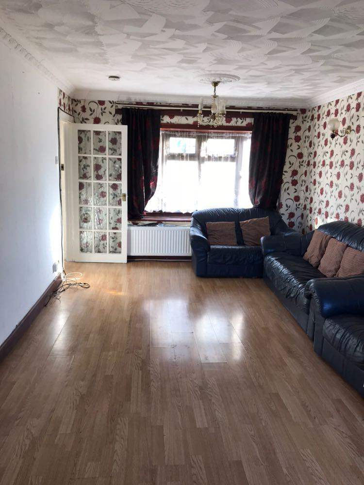 A very Nice 4 bedrooms house in Barking IG11