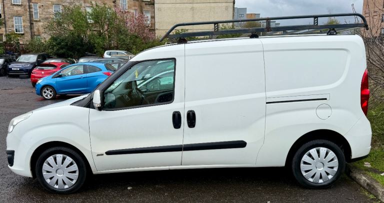 Van roof rail