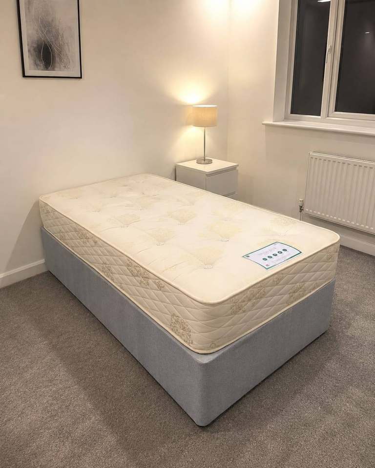 Single Divan Bed with Mattress - Light Grey Base Free delivery 
