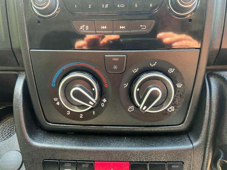 2021 Citroen Relay 2.2 BlueHDi Chassis Cab 140ps X CHASSIS CAB DIESEL Manual