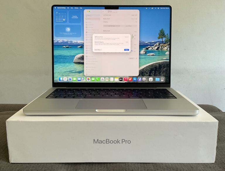 MacBook Pro (2024) M4 14” with AppleCare Plus, Mouse, Keyboard, Apple Pencil 2