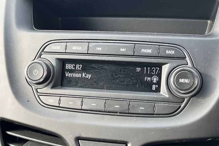 2019 Vauxhall Viva 1.0 [73] SE 5dr [A/C] HATCHBACK PETROL Manual