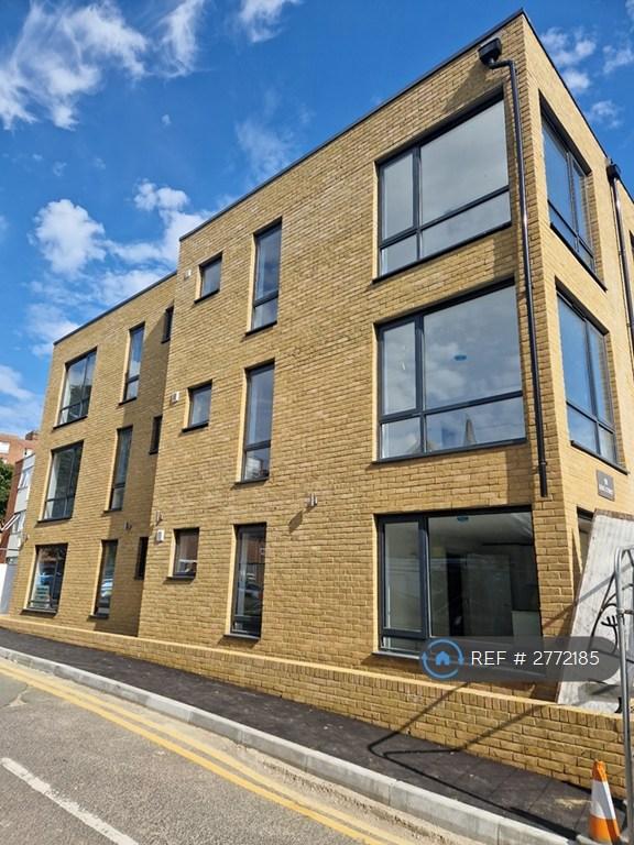 2 bedroom flat in King Street, Ramsgate, CT11 (2 bed) (#2772185)