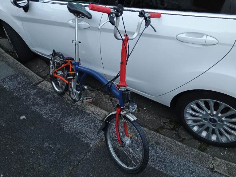 BROMPTON 'SPECIAL' CUSTOM COLOUR ORDER UPGRADED M3L x3 (SERIAL No: 320,000 RANGE) £650 CASH