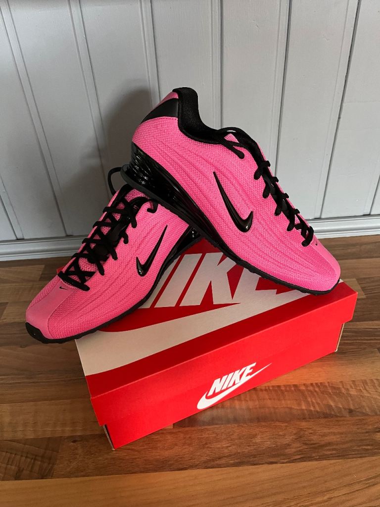 New Nike Shox Trainers - Pink and Black