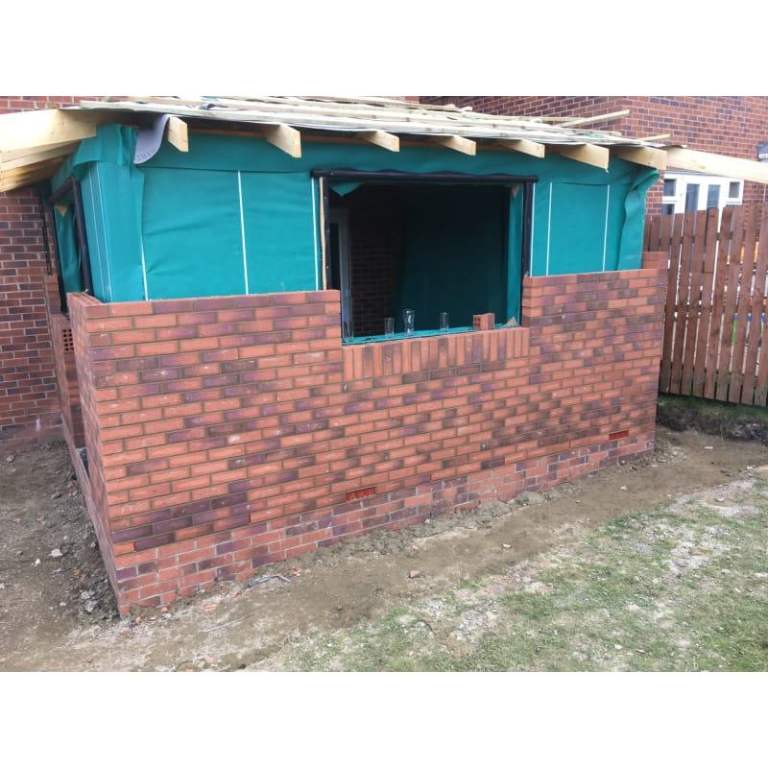 Bricklayer available 