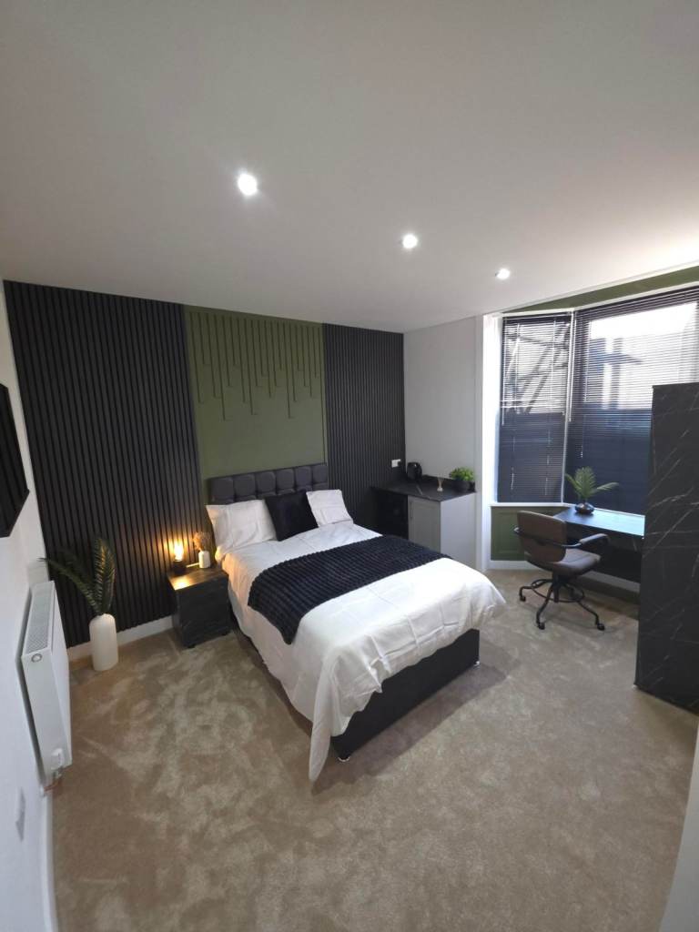 🔥 BRAND NEW LUXURY EN-SUITE ROOMS – 1 MIN FROM NORTH ROAD TRAIN STATION