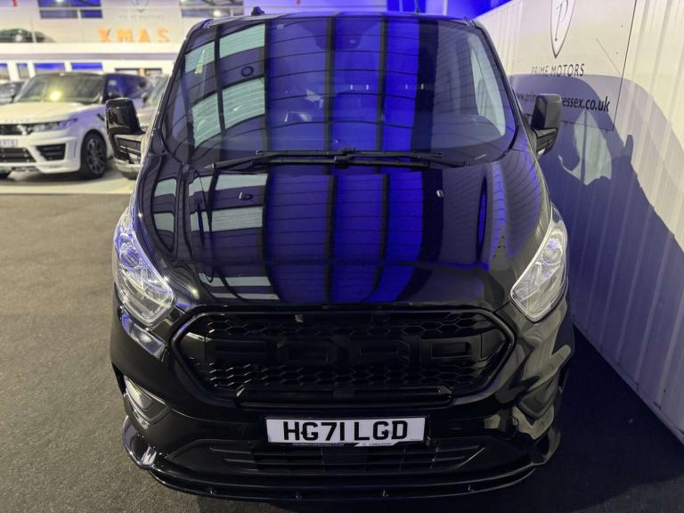 2022 Ford Transit Custom 2.0 Transit Custom 300 Limited EcoBlue 5dr Panel Van Diesel Manual