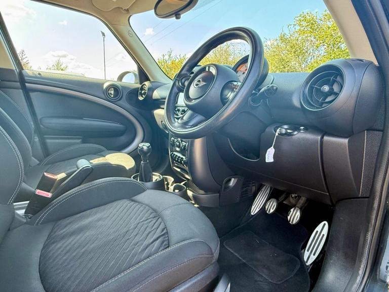 2013 MINI Countryman 2.0 Cooper SD Euro 5 (s/s) 5dr HATCHBACK Diesel Manual