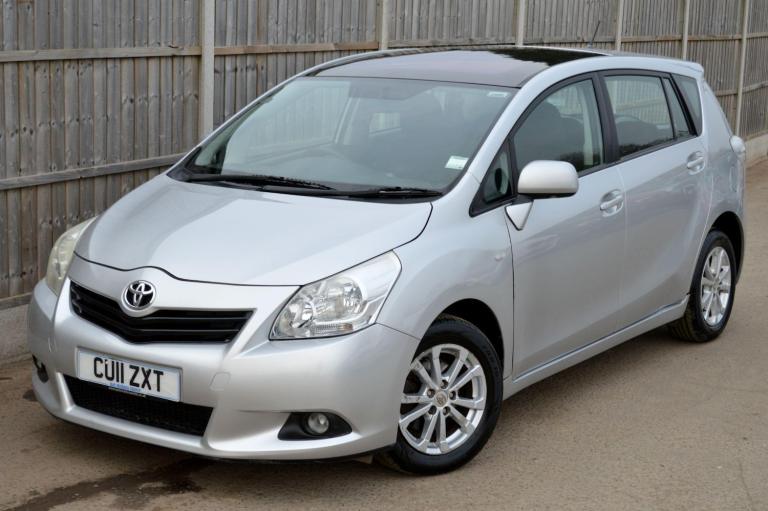2011 Toyota Verso 1.8 V-Matic TR Multidrive S Euro 5 5dr MPV Petrol Automatic