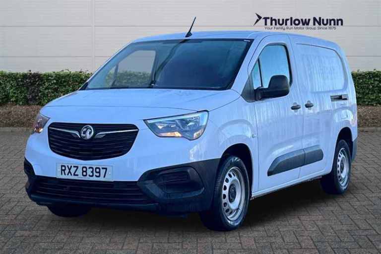 2022 Vauxhall Combo 1.5 Turbo D 2300 Dynamic Panel Van 6dr Diesel Manual L2 H1 Euro 6 (100 ps) Pa...
