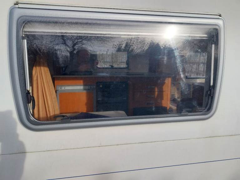 Bailey ranger caravan side dinette window 