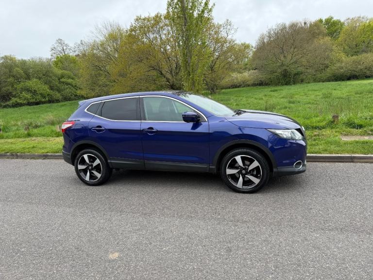 Nissan Qashqai 1.5 dCi N-Connecta 2WD Euro 6 5dr DIESEL MANUAL 2016/66