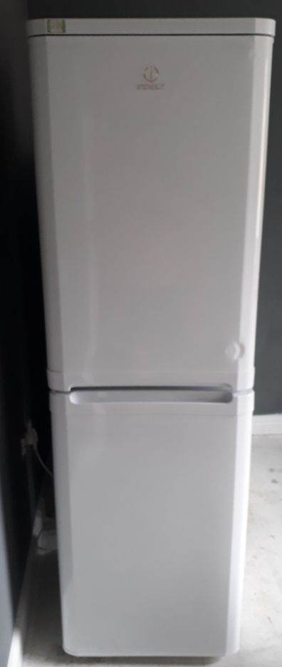 6ft fridge freezer 