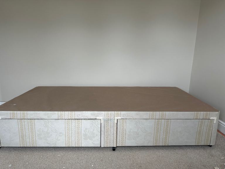 Single divan bed base. FREE 