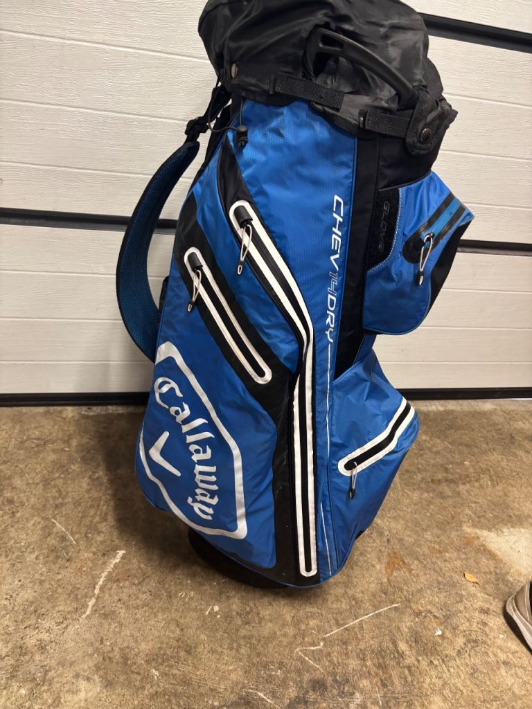 Callaway Chev Dry golf bag in good condition
