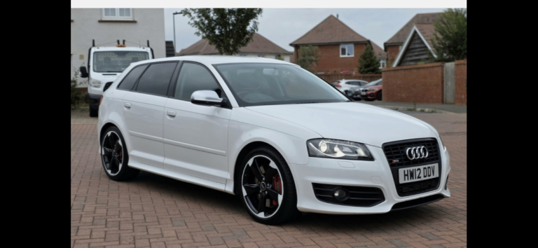 Audi, A3, Hatchback, 2012, Semi-Auto, 1984 (cc), 5 doors