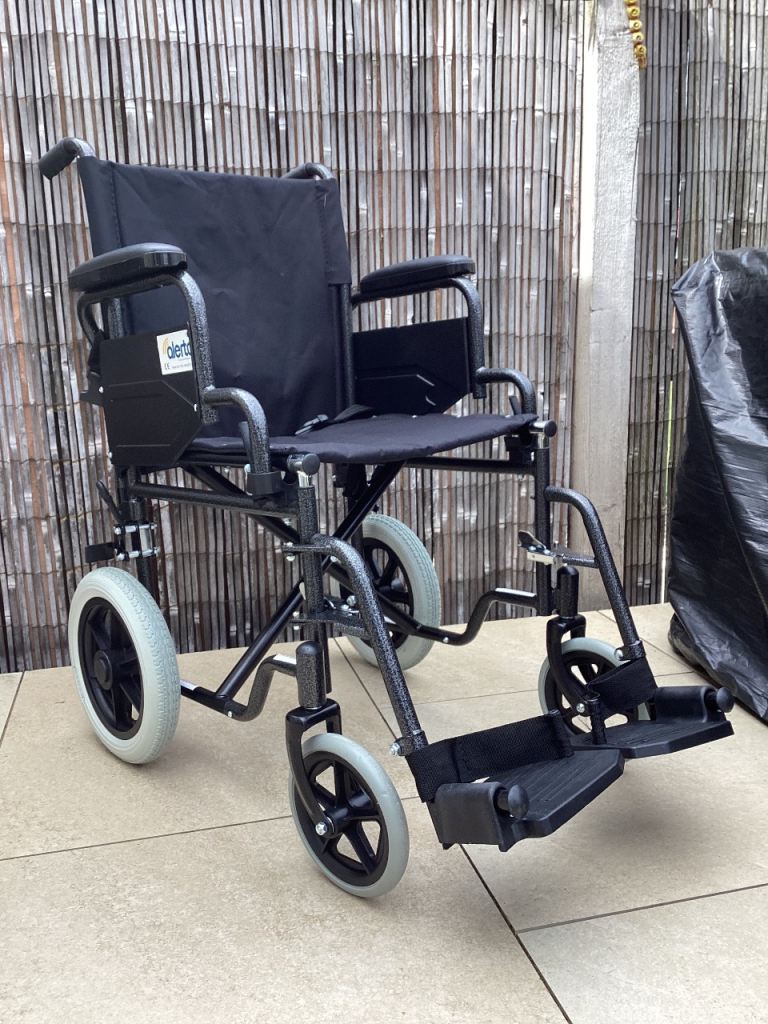 Alerta Transit Lightweight Wheelchair (Can Deliver)