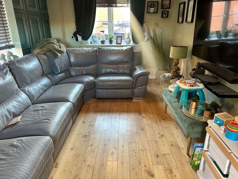 Large 5 seater leather sofa! Great condition only months old! 