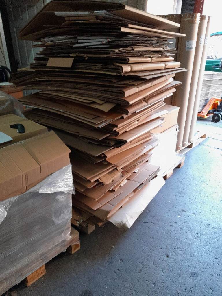 Cardboard large sheets as many as you like £1