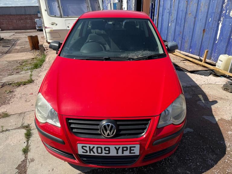 2009 Volkswagen Polo Polo E 60 Breaking complete car  Hatchback Petrol Manual