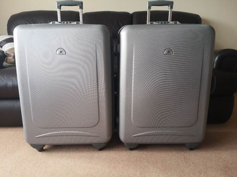 Matching Beverly Hills Polo Club Suitcases. 