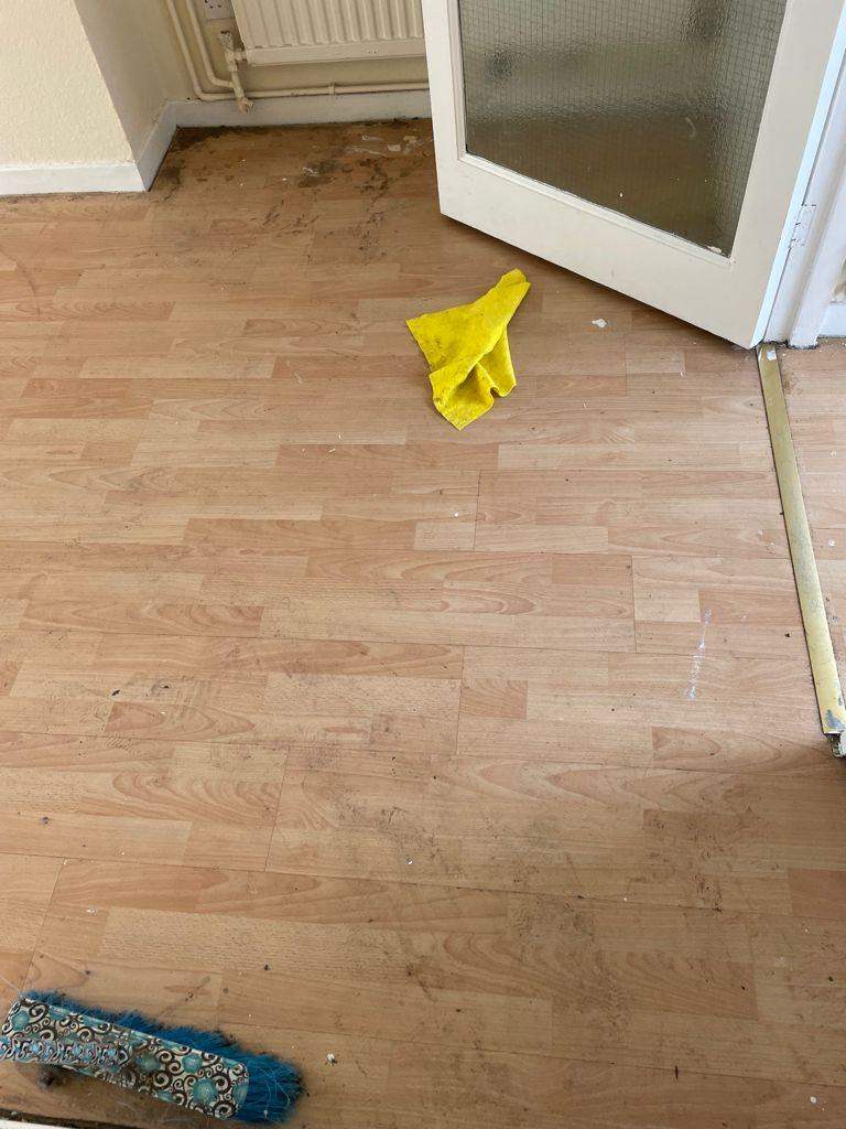 BEAUTIFUL 4 BEDROOM FLAT FOR RENT IN CRANFORD 