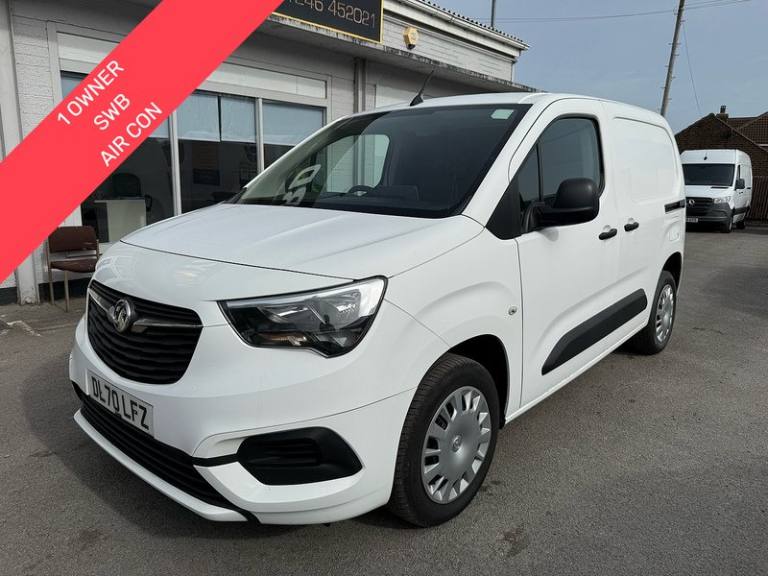 2020 Vauxhall Combo 2300 1.5 Turbo D 100ps H1 Sportive Van PANEL VAN DIESEL Manual