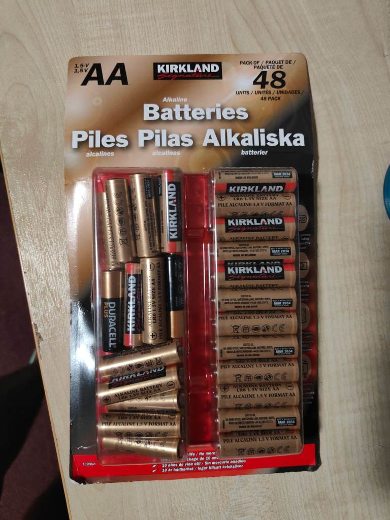 AA Batteries 