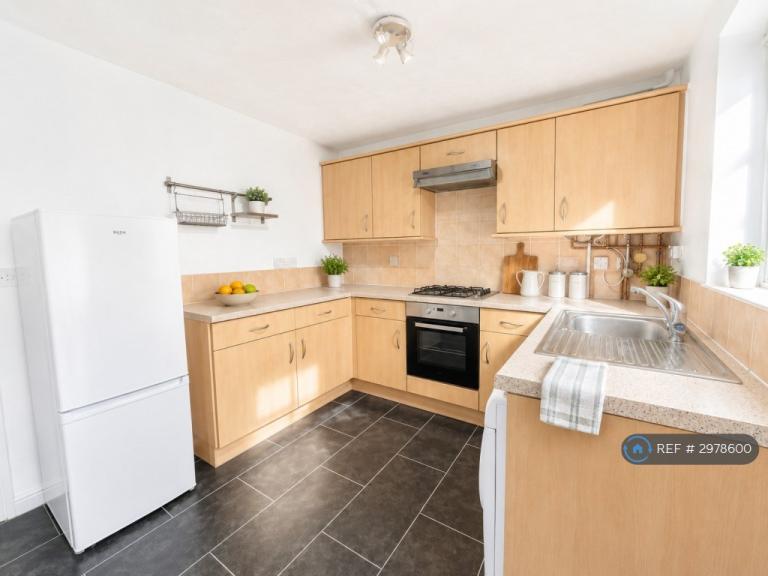 4 bedroom house in Trellick Walk, Bristol, BS16 (4 bed) (#2978600)