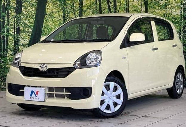 Toyota Yaris 2016 yaris 650cc automatic ulez free Petrol Automatic