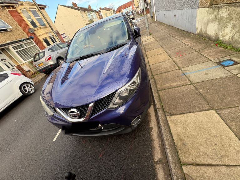 Nissan, QASHQAI, Hatchback, 2014, Manual, 1598 (cc), 5 doors