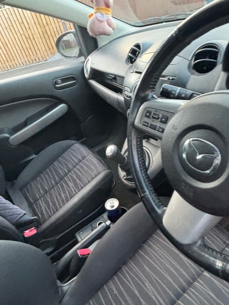 Mazda, 2, Hatchback, 2009, Manual, 1349 (cc), 5 doors
