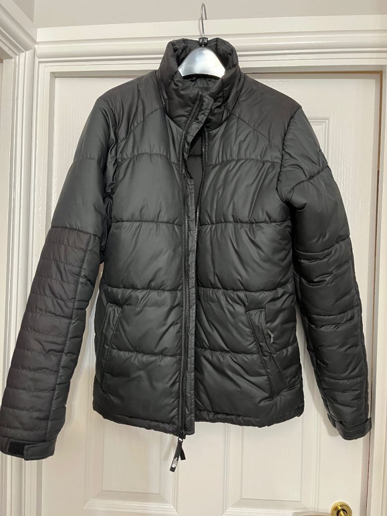 Men’s Small North Face Puffer Jacket