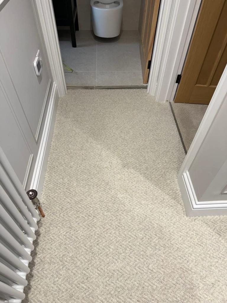 We do carpet fitting and laminate in professional way.