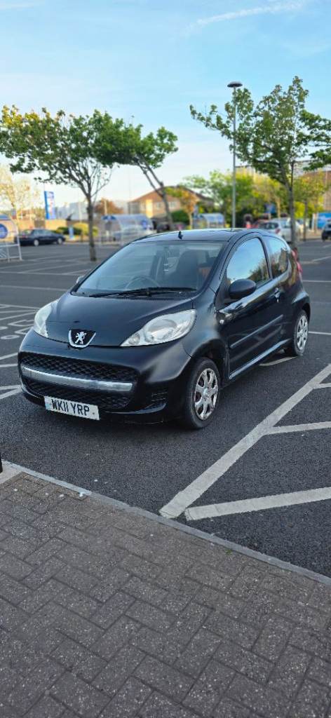 Peugeot, 107, Hatchback, 2011, Manual, 998 (cc), 3 doors